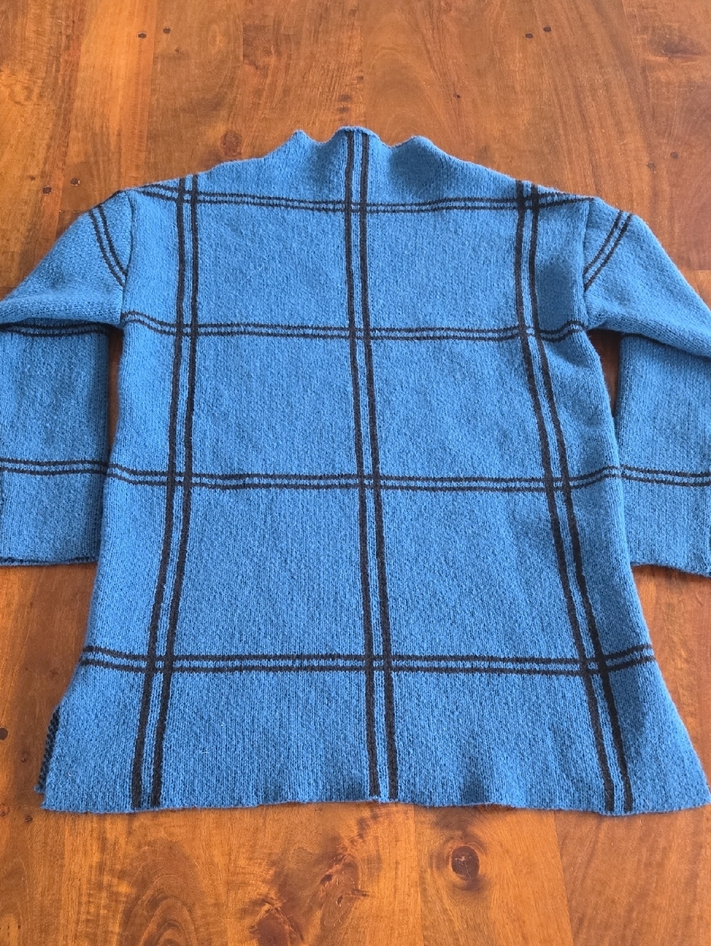 Unbranded Blue And Black Windowpane Plaid Mock Neck Sweater Size Medium - Picture 6 of 6